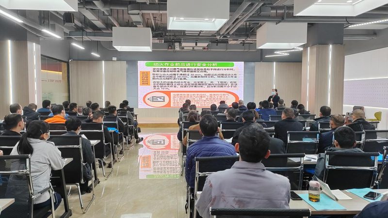 企业培训课程定制：如何打造专属提升方案